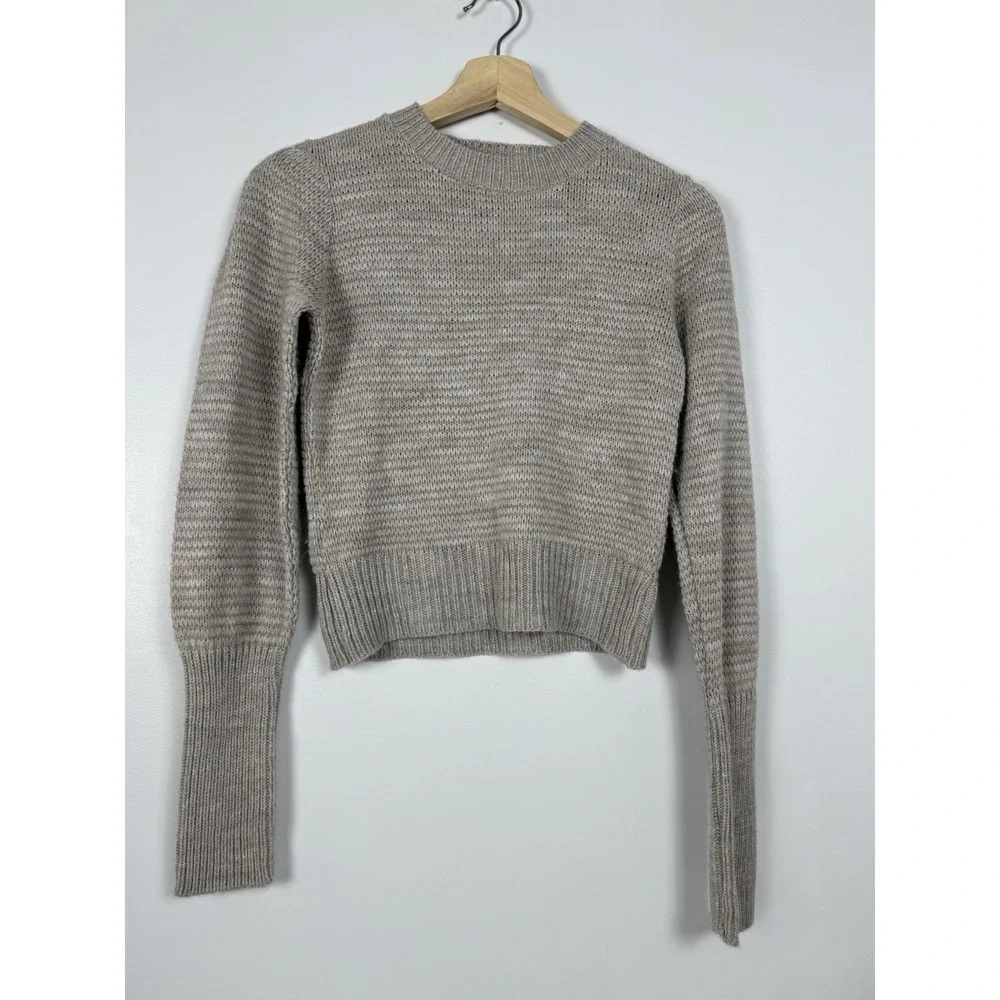 Express Ladies Medium Crop Top Sweater‎ - Picture 2 of 12